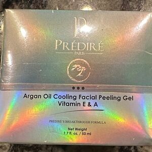 Prédiré Paris Argan Oil Facial Peeling Gel - Iridescent Silver